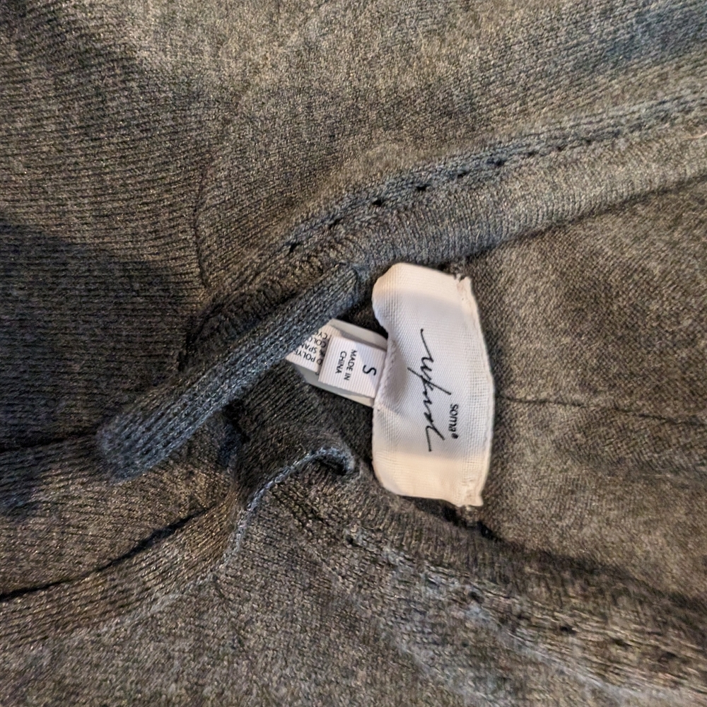 SOMA Hoodie - Picture 2 of 4